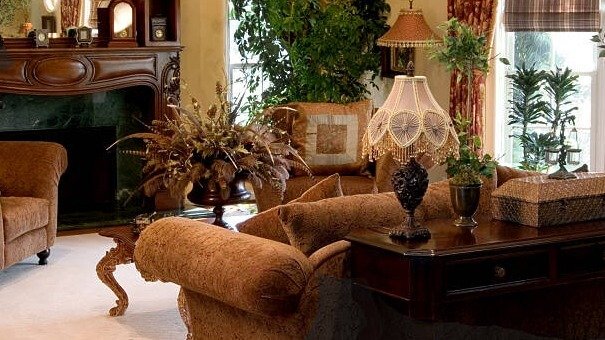 We buy and sell antiques in Savannah, Georgia. Updated 2025